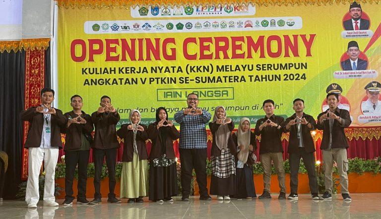 Mahasiswa Peserta KKN Melayu Serumpun dan Pendamping dari UIN Syahada Padangsidimpuan