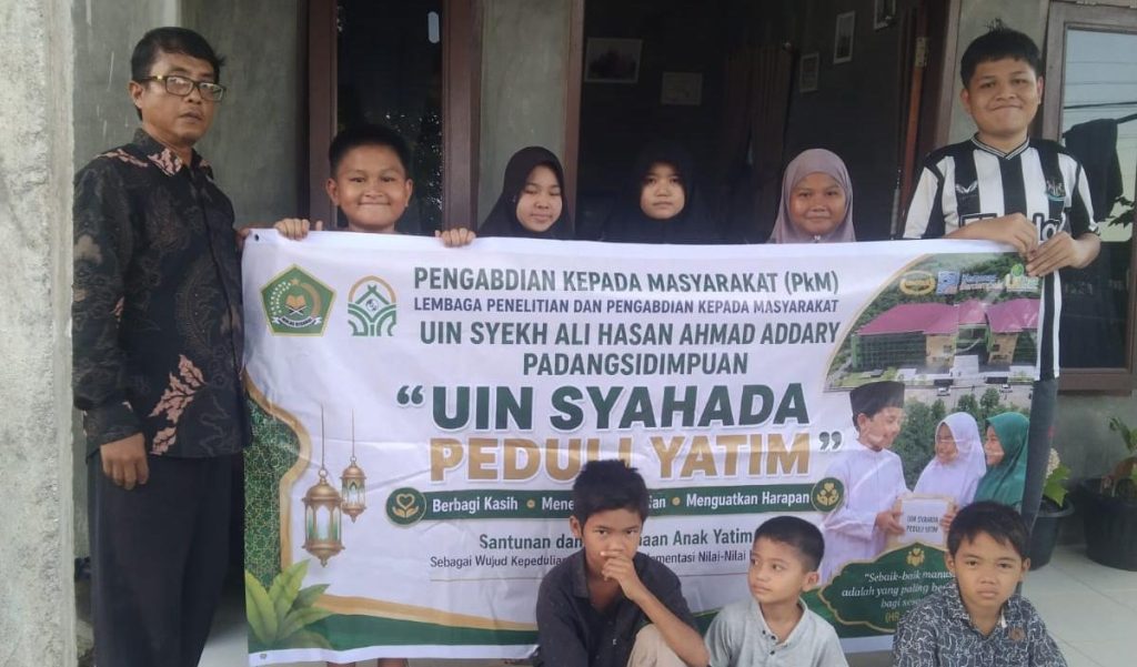 Wujud Nyata Tridharma Perguruan Tinggi, UIN Syahada Padangsidimpuan Salurkan Santunan dan Motivasi untuk Anak Yatim
