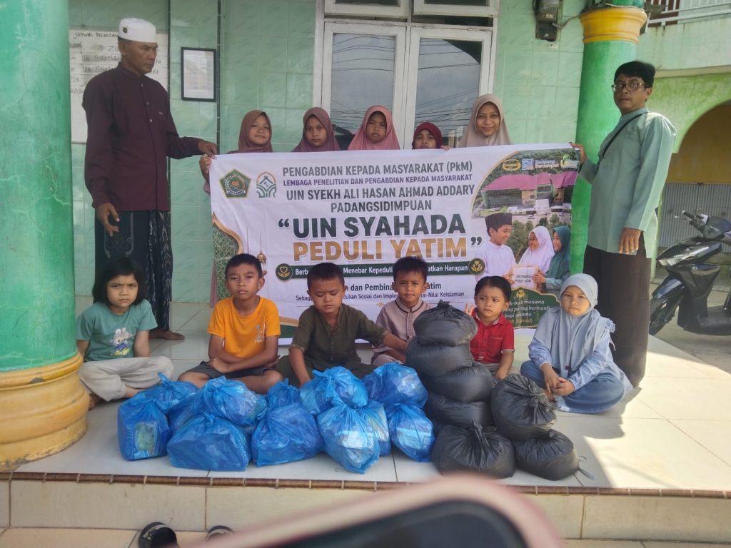 Berbagi Kasih di Hari Jum’at: Civitas Akademika UIN Syahada Salurkan Santunan dan Pembinaan Anak Yatim