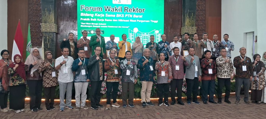 Kolaborasi, Inovasi, dan Hilirisasi Riset, UIN Syahada Padangsidimpuan Hadiri Pertemuan Strategis BKS PTN Barat